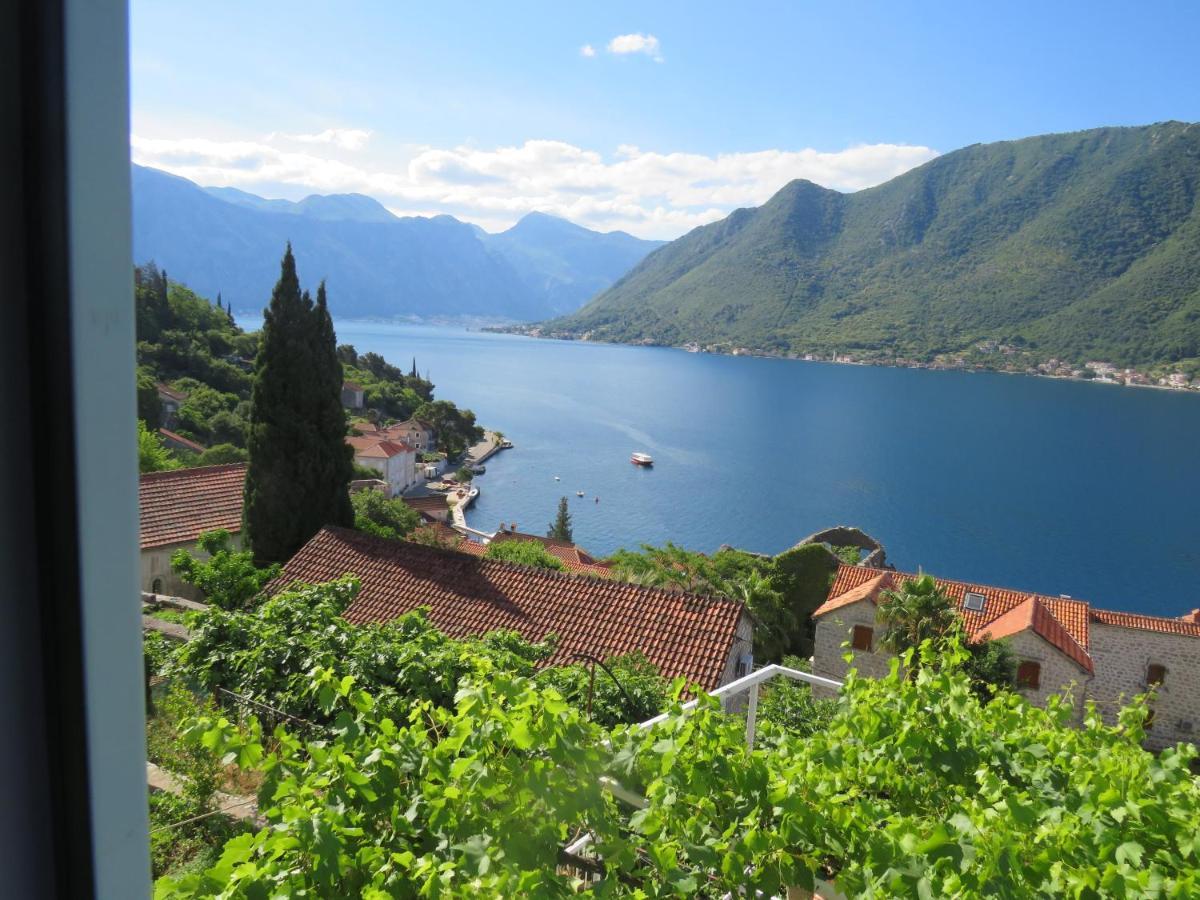 Apartments Jovanovic Perast Eksteriør billede